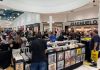 Shopping São Carlos recebe 6ª Feira de Discos com Vinil, CDs, DVDs e raridades musicais Shopping São Carlos recebe 6ª Feira de Discos com Vinil, CDs, DVDs e raridades musicais