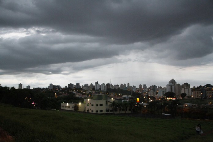 Volume de chuva previsto para São Carlos é superior a 21 mm nos próximos dias Volume de chuva previsto para São Carlos é superior a 21 mm nos próximos dias