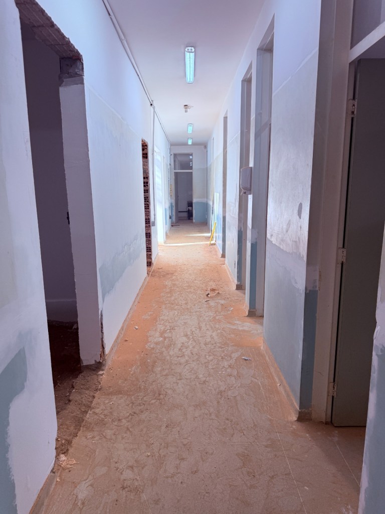 A Prefeitura de São Carlos segue avançando na modernização da rede municipal de saúde com as obras de reforma da Unidade Básica de Saúde (UBS) e da Unidade de Saúde da Família (USF) do bairro Cruzeiro do Sul