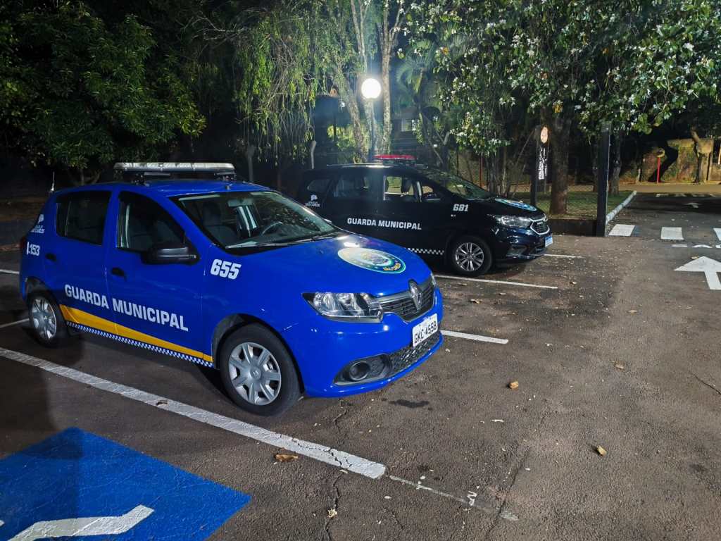 Um homem foi preso em flagrante na noite desta quinta-feira (6) após uma tentativa de furto de fiação elétrica no CEMEI Julien Fauvel, na Vila Costa do Sol, em São Carlos