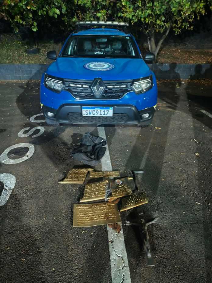 Homem é preso pela 3ª vez por furtar o Cemitério Nossa Senhora do Carmo Homem é preso pela 3ª vez por furtar o Cemitério Nossa Senhora do Carmo