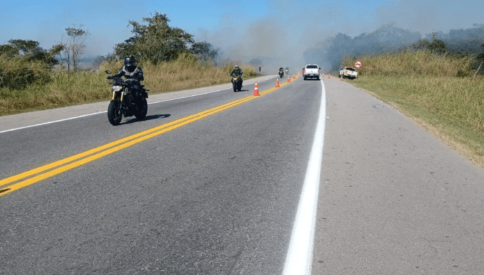 Defesa Civil alerta para queimadas nas rodovias durante a estiagem; saiba como agir Defesa Civil alerta para queimadas nas rodovias durante a estiagem; saiba como agir