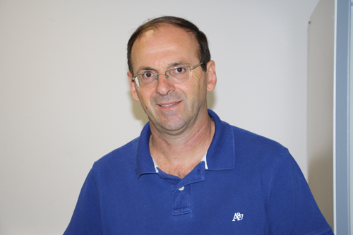 A pesquisa do sensor foi liderada pelo professor Valmor Mastelaro, do Instituto de Física de São Carlos (IFSC/USP), em colaboração com pesquisadores da Unicamp e da Espanha, e foi publicada na revista científica internacional Microchemical Journal. A pesquisa do sensor foi liderada pelo professor Valmor Mastelaro, do Instituto de Física de São Carlos (IFSC/USP), em colaboração com pesquisadores da Unicamp e da Espanha, e foi publicada na revista científica internacional Microchemical Journal.