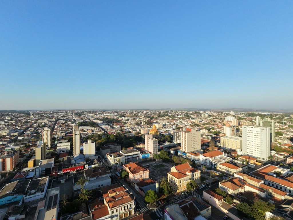 São Carlos, Araraquara, Descalvado, Luiz Antônio e outras cidades registraram umidade abaixo de 30% nesta segunda-feira (17), levando a Defesa Civil a emitir alerta para celulares.