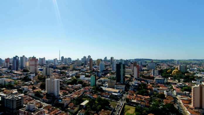 Calor extremo: São Carlos pode chegar aos 42°C nos próximos dias, alerta Defesa Civil Calor extremo: São Carlos pode chegar aos 42°C nos próximos dias, alerta Defesa Civil