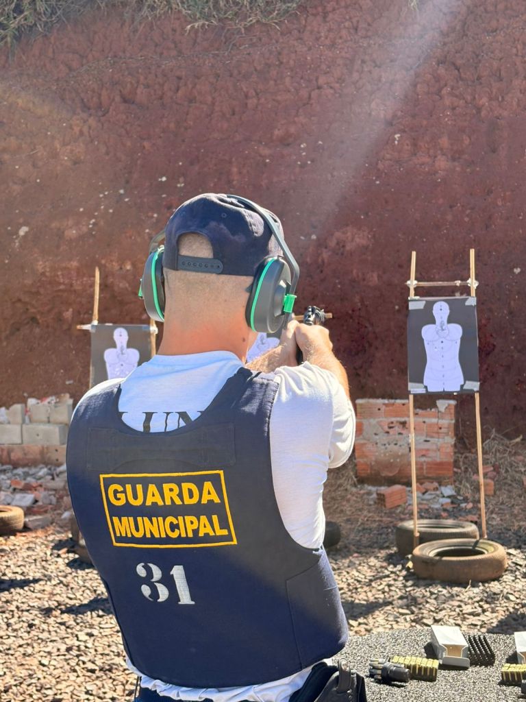 Dos 3.513 inscritos no concurso, apenas 33 concluíram a formação. Guarda Municipal de São Carlos passará de 139 para 172 agentes.