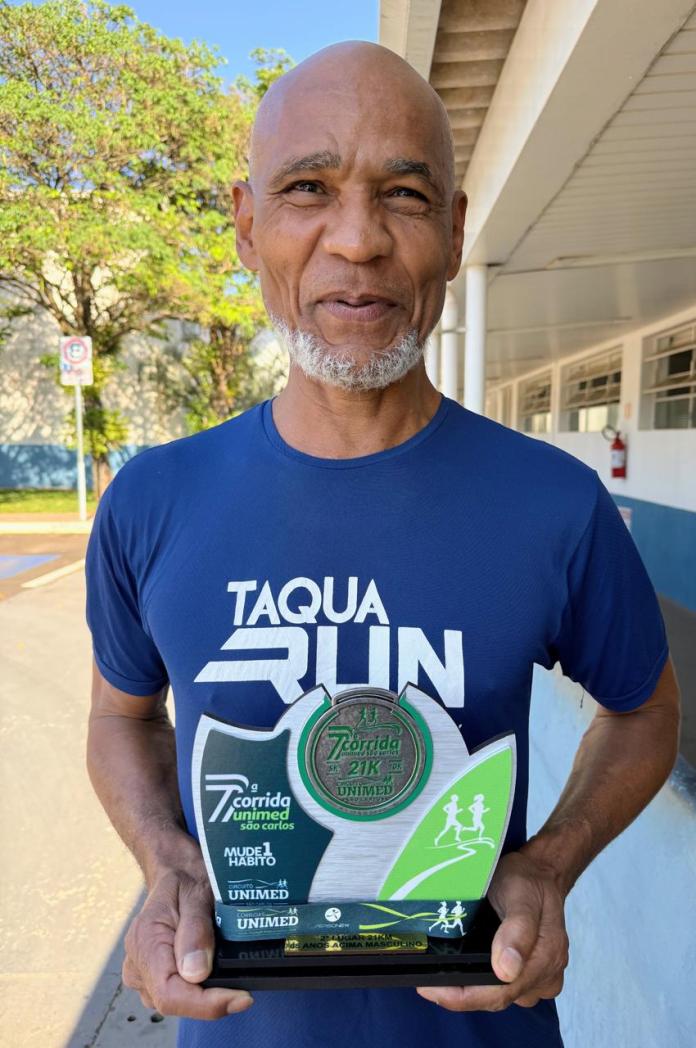 Aluno da FESC conquista destaque na corrida Unimed Aluno da FESC conquista destaque na corrida Unimed