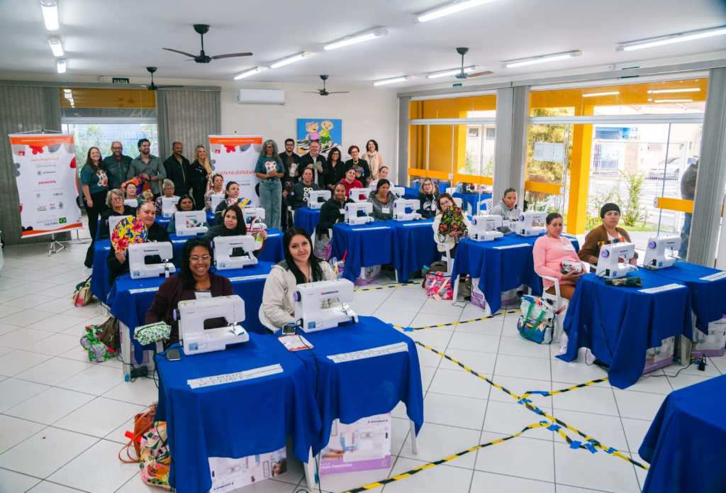 Feira de Moda Sustentável acontece neste sábado (19) em Itirapina e apresenta trabalhos de 40 mulheres capacitadas em costura, design e upcycling