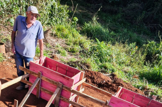 Servidor da UFSCar conquista reconhecimento (RSC) após 41 anos de trabalho Servidor da UFSCar conquista reconhecimento (RSC) após 41 anos de trabalho