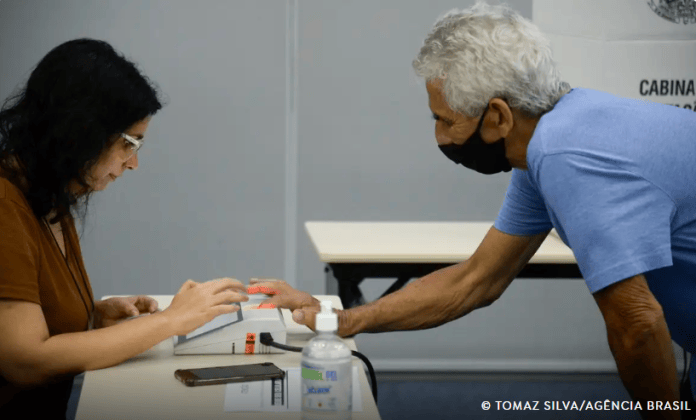 Aposentados ou pensionistas que votarem não precisará fazer Prova de Vida Aposentados ou pensionistas que votarem não precisará fazer Prova de Vida
