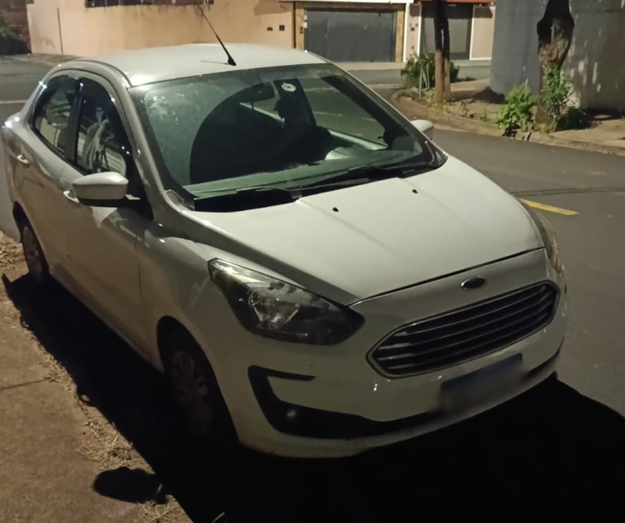 Carro que pode pertencer a mulher encontrada morta é localizado pela PM em São Carlos