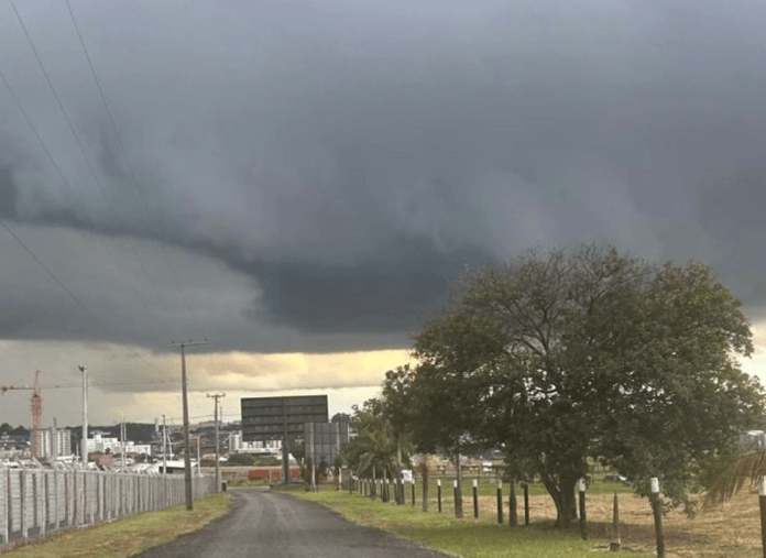 Depois do frio, São Carlos entra rota da chuva com possibilidade de temporais Depois do frio, São Carlos entra rota da chuva com possibilidade de temporais