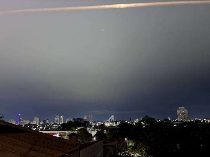 Noite ainda exige atenção: São Carlos tem chance de chuva e terça pode continuar instável Noite ainda exige atenção: São Carlos tem chance de chuva e terça pode continuar instável