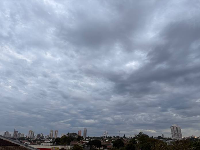 Defesa Civil alerta São Carlos para chuva de até 70 mm entre quarta e quinta-feira, com risco de temporal, granizo e rajadas de até 65 km/h. Defesa Civil alerta São Carlos para chuva de até 70 mm entre quarta e quinta-feira, com risco de temporal, granizo e rajadas de até 65 km/h.