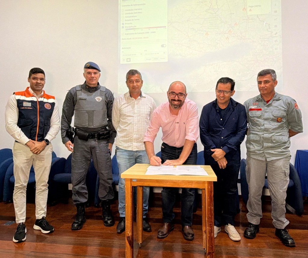Prefeitura de São Carlos lança Gabinete de Crise Climática para prevenção de temporais, enchentes e eventos meteorológicos extremos.
