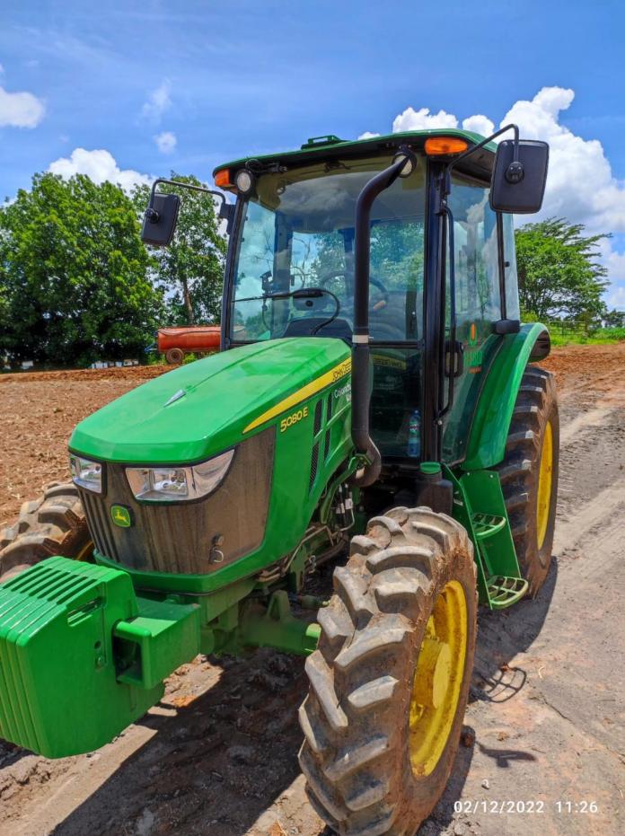 Trator John Deere furtado na região de São Carlos Trator John Deere furtado na região de São Carlos