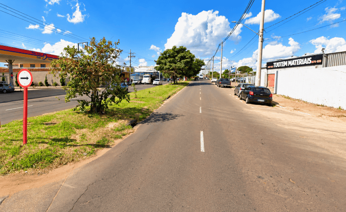 Avenida Bruno Ruggiero Filho, em São Carlos, terá trecho interditado para serviços do SAAE nesta sexta-feira (16). Avenida Bruno Ruggiero Filho, em São Carlos, terá trecho interditado para serviços do SAAE nesta sexta-feira (16).