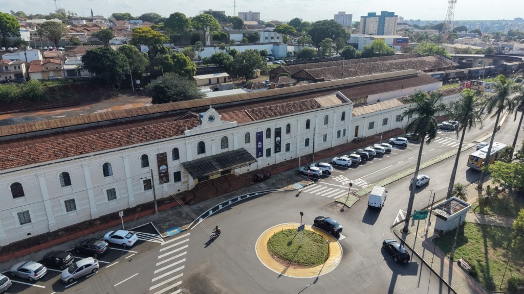 Aniversário de São Carlos: ruas interditadas, ônibus e tarifa zero