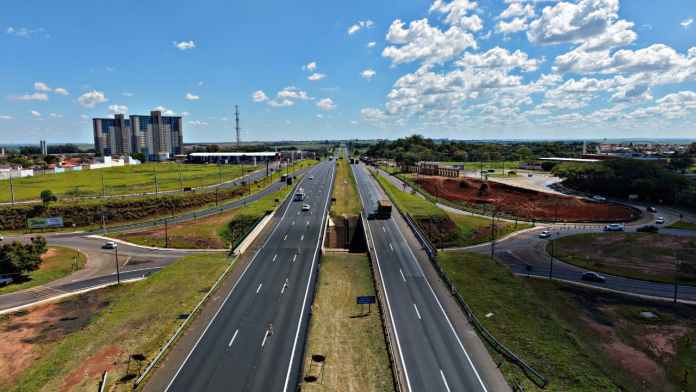 Obras na Washington Luís terão interdições e mudanças no trânsito em São Carlos nesta semana Obras na Washington Luís terão interdições e mudanças no trânsito em São Carlos nesta semana