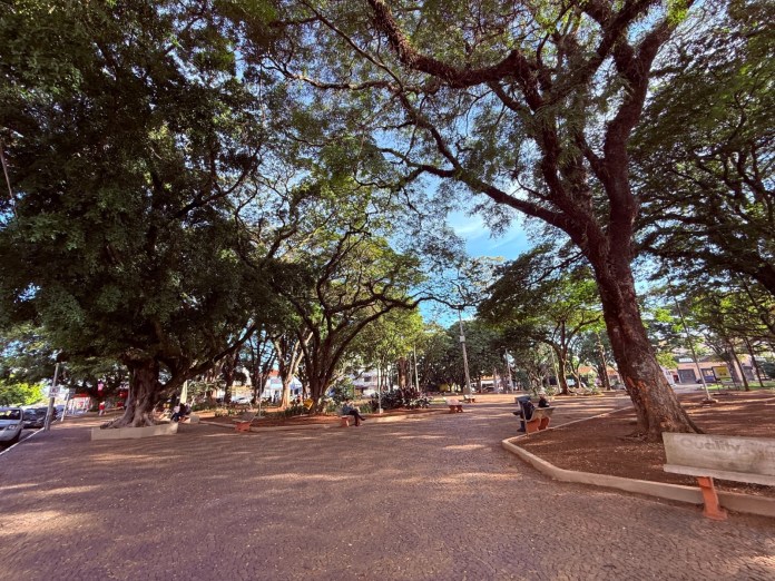 Programação gratuita do Dia das Crianças na Praça XV em São Carlos com teatro, contação de histórias e música. Programação gratuita do Dia das Crianças na Praça XV em São Carlos com teatro, contação de histórias e música.