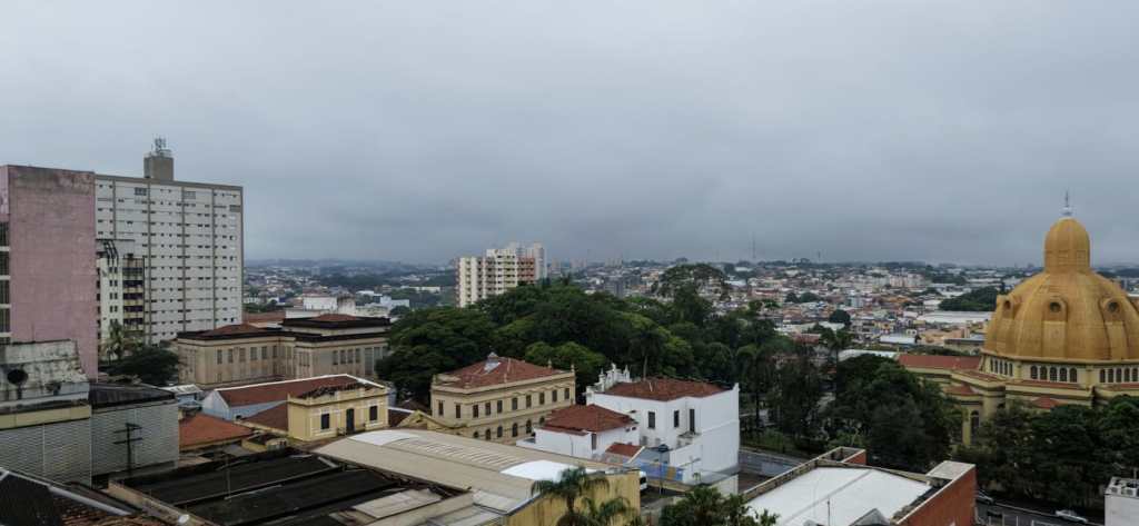 Após registrar 32,6 mm de chuva, São Carlos terá feriadão com calor de até 29°C e risco de chuva forte no Dia de Finados. Veja a previsão até dia 4